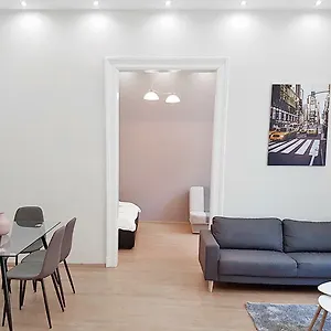 akacfa-36-budapest-91-mt-3-bedroom-district-7.inbudapesthotels.com/