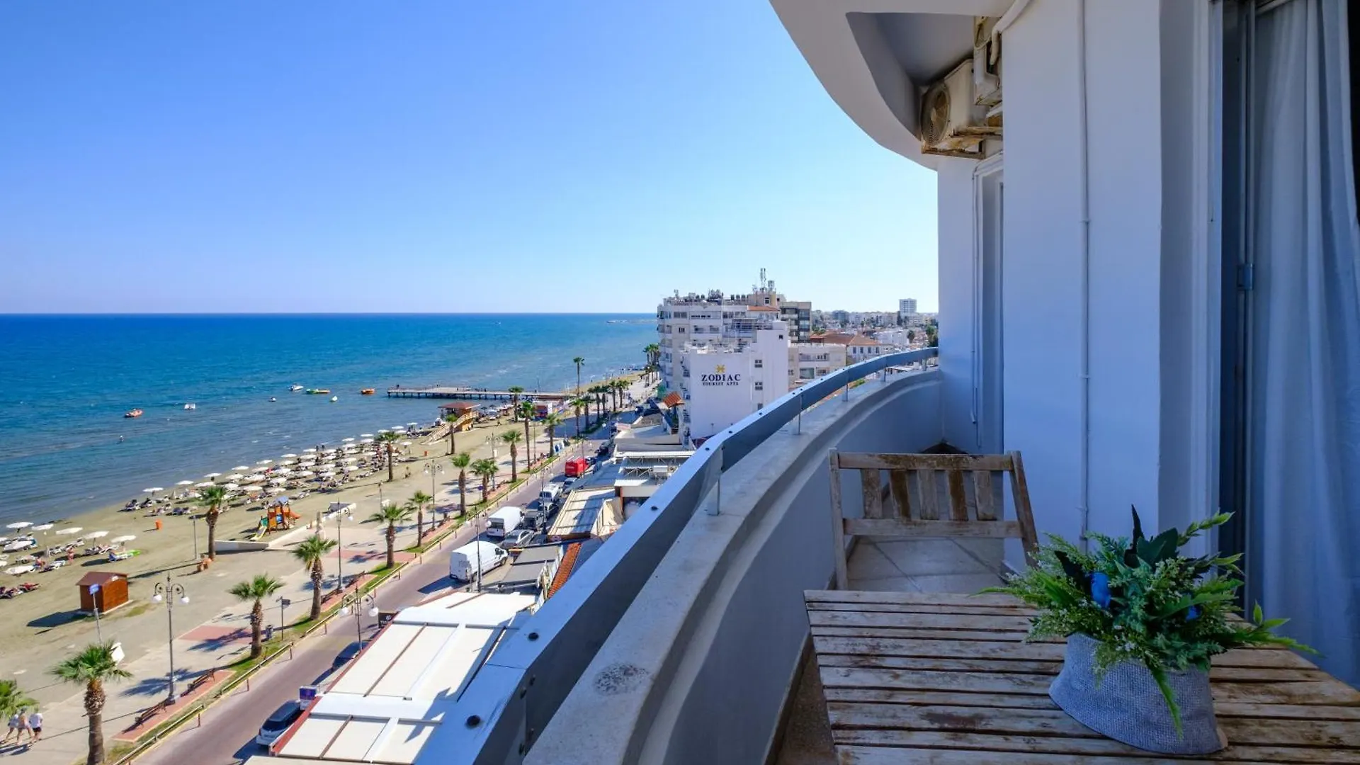 Lazuli Sea View Beachfront- Ap 61 Larnaca Cyprus